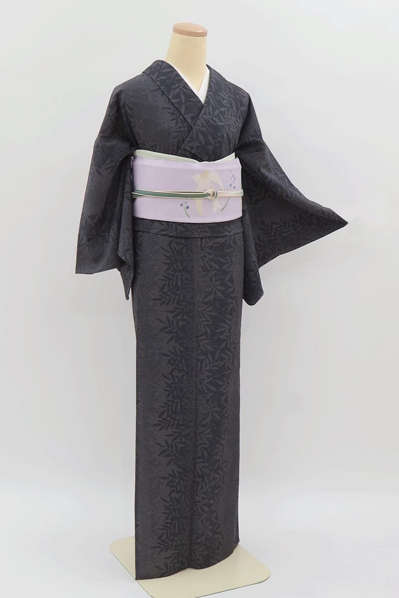 銀座【A-4075】単衣 本塩沢 黒色 植物文:身丈157/裄68.5 - 銀座きもの