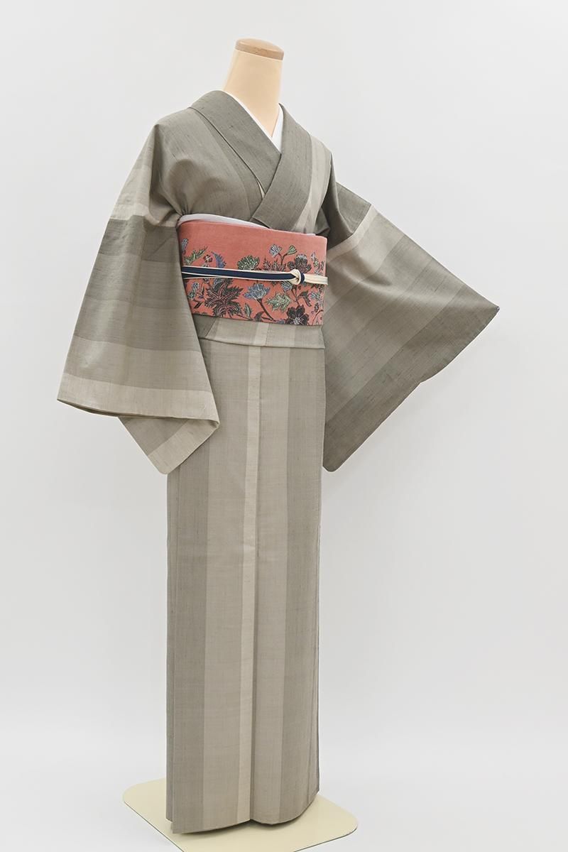 銀座【A-4181】紬 灰汁色 竪縞 （反端付） :身丈160.5/裄68 - 銀座