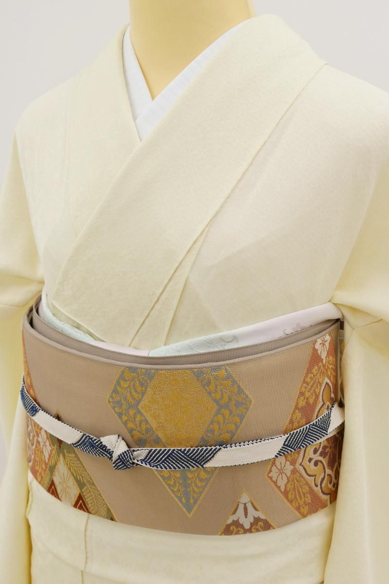 あおき【C-3238-2】単衣 色無地 蒸栗色 花唐草の地紋（反端付）（N