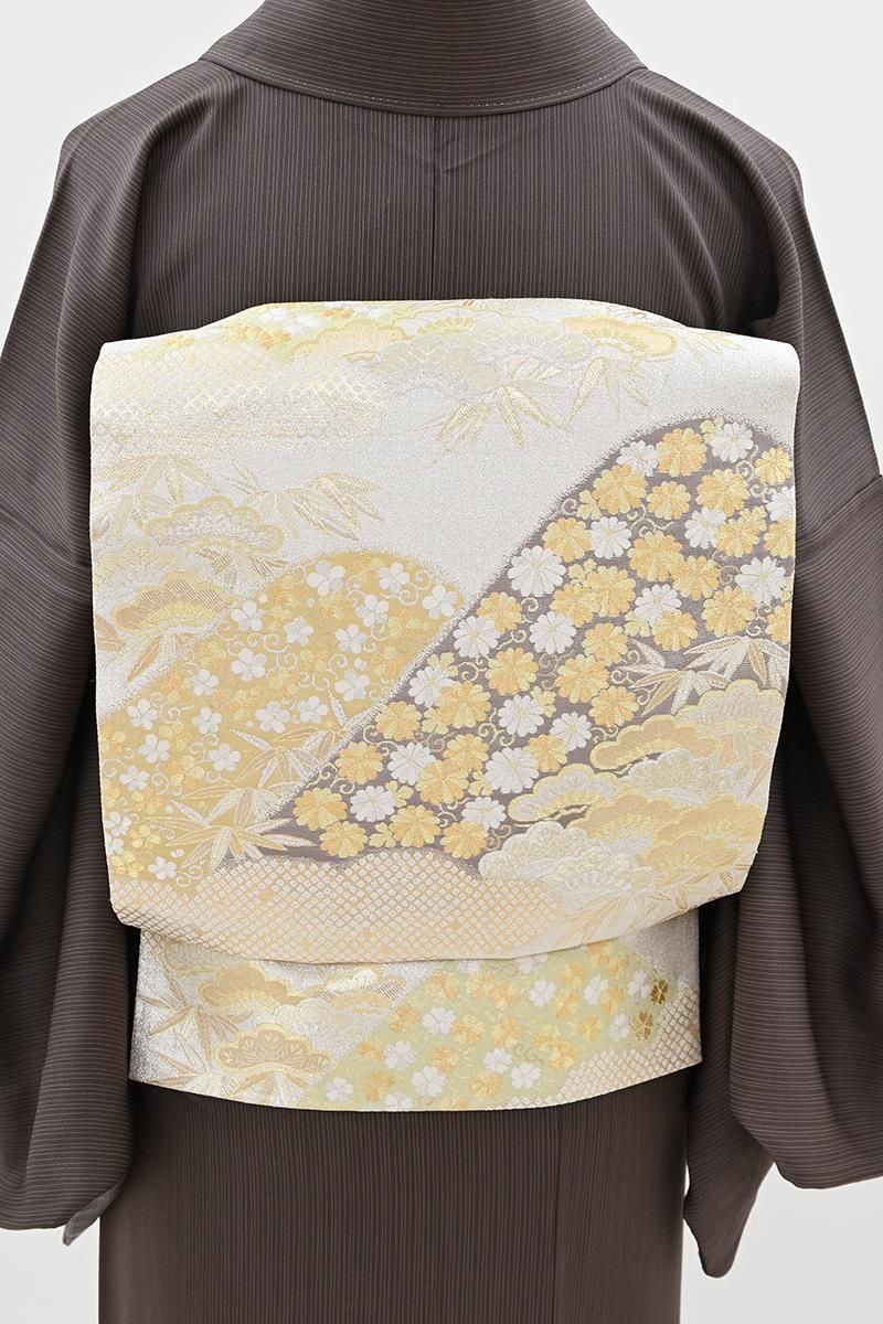 銀座【L-8482】袋帯 銀色 遠山に松竹梅や菊など（落款入） - 銀座