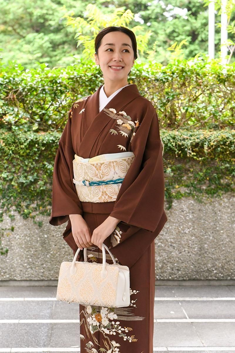 銀座【帯5820】帯匠誉田屋製 袋帯 薄香色 鳥襷文 - 銀座きもの青木