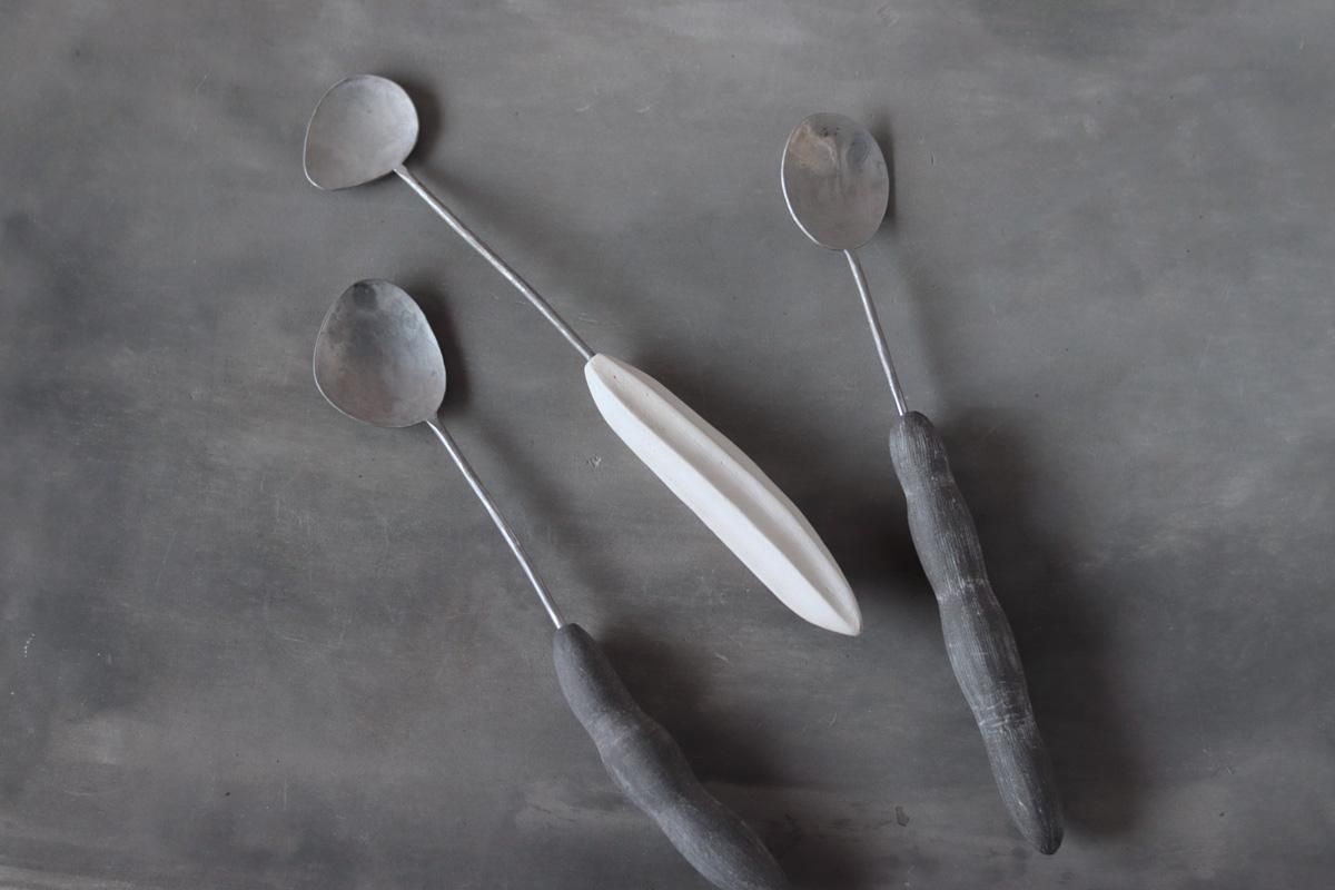 机上工芸舎 湯浅記央・星野友里 - 作家の器｜さわらぎ