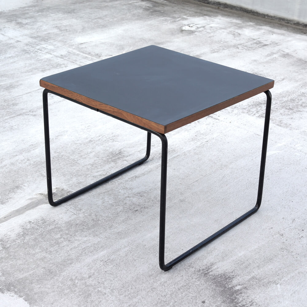 Pierre Guariche / Side Table _Black - organ-online.com
