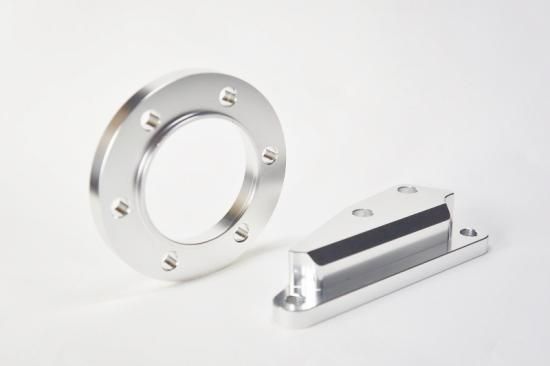 ヤマハ パーツ 新品【 SR400 / SR500 ブレーキキャリパーサポート