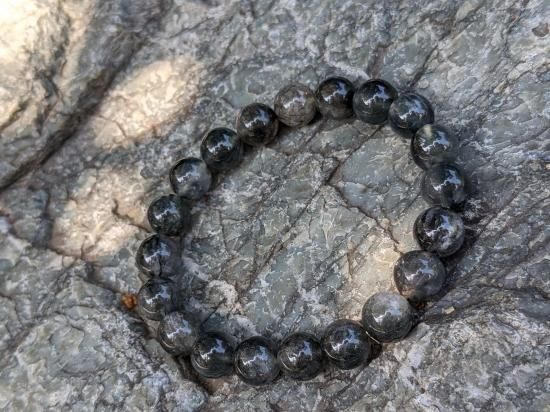 愛と癒やしの石！！ブラジル産『インディゴライトインクォーツ』 約9.5