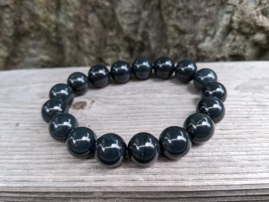 北の大自然で育まれた鉱石！！ 北海道旭川市産『神居古潭』（角閃石