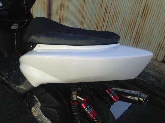 シグナスX 3型 レーシングリアカウル - M-DESIGNのウェブショップ