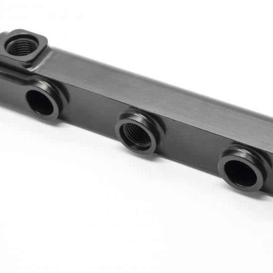 TAARKS トップフィードフューエルレールキット S14/S15 - CARU