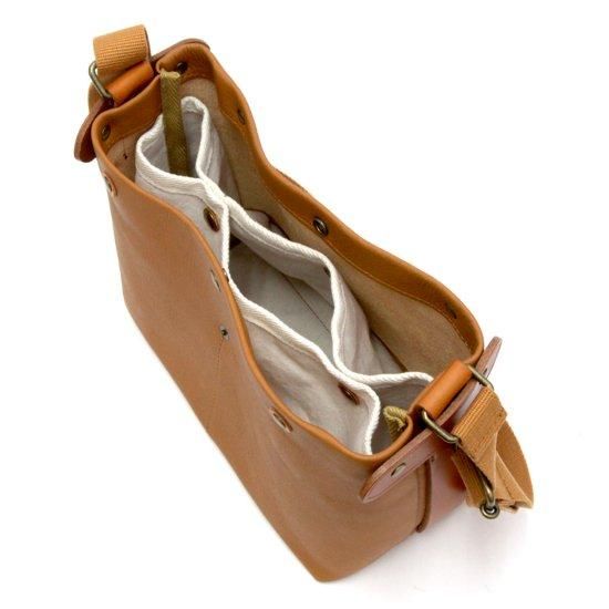 suolo スオーロ｜KID LEATHER (キャメル)(キッド レザー ショルダーバッグ)