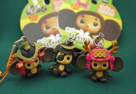 ロシアのアイドル「チェブラーシカ」がご当地ストラップに！ - 価格