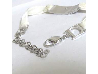 Auth Christian Dior Pink Trotter Bracelet Silvertone White Fabric