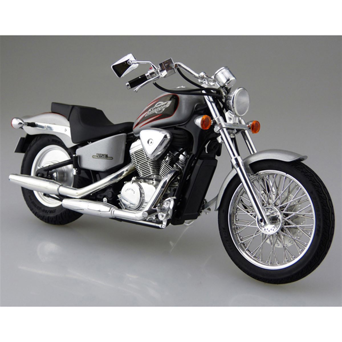 AOSHIMA、ノーマル/カスタム仕様の選択式「スティード400VSE」1/12模型