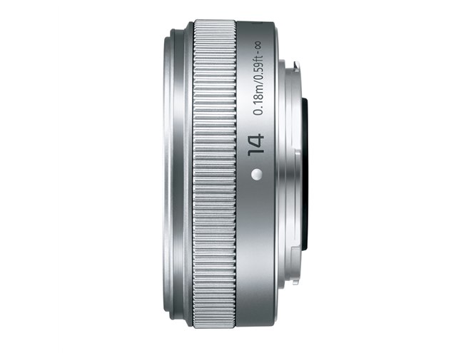 パナソニック、デザインを一新した小型パンケーキレンズ「H-H014A