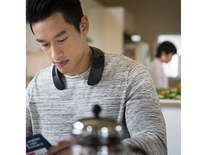 BOSE、首かけを採用したウェアラブルスピーカー「SoundWear Companion