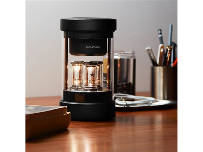 音楽に合わせて輝く”ワイヤレススピーカー「BALMUDA The Speaker」6/26