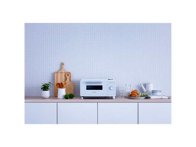 パサついたパンを“窯出しパン”の食感にする「ヘルシオ グリエ AX-GR2