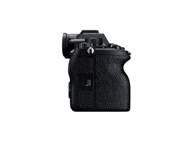 ソニー、フルサイズミラーレスカメラ「α7 IV」ボディ（ILCE-7M4）を