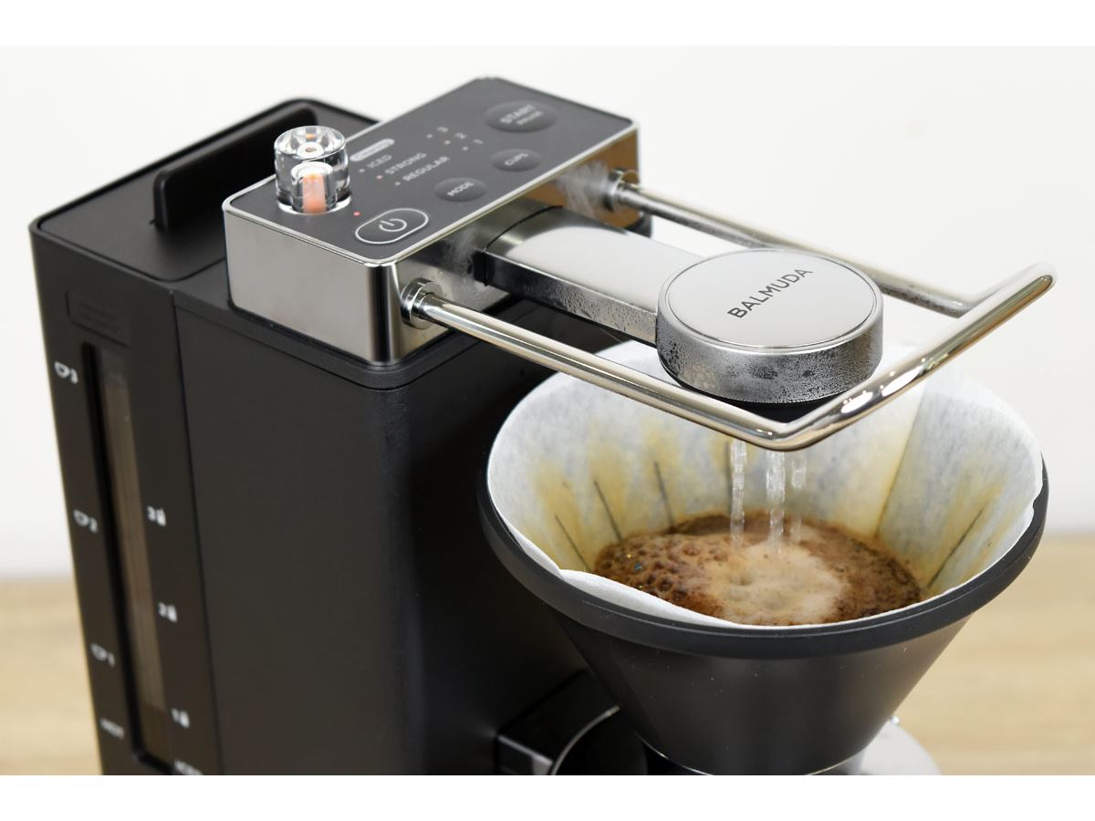 バルミューダ初のコーヒーメーカー「BALMUDA The Brew」をコーヒー好き
