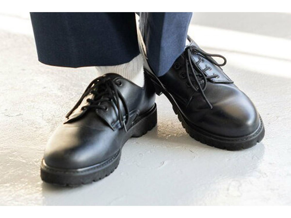 大人の万能靴！ ポストマンシューズの魅力とおすすめ28足 - 価格.com