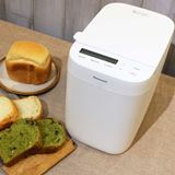 パナソニック、幅約18.8cmのコンパクトなホームベーカリー「SD-CB1