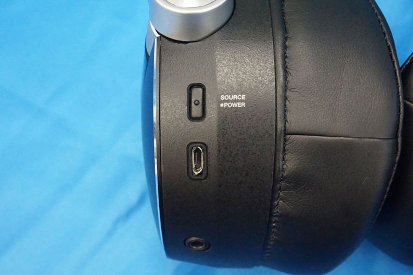 クラリオンからハイレゾ対応のフルデジタルサウンドヘッドホン