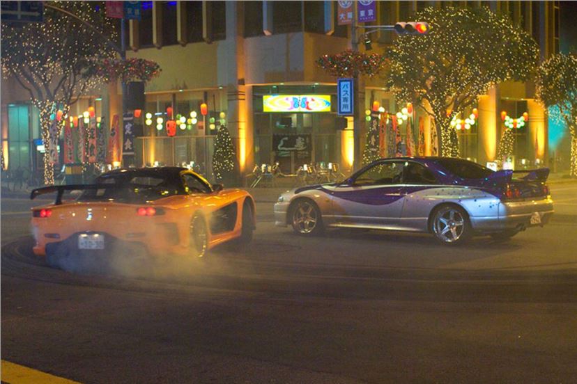 えっ？これRX-7なの！？ ワイスピに登場するド派手な “ヴェイルサイド