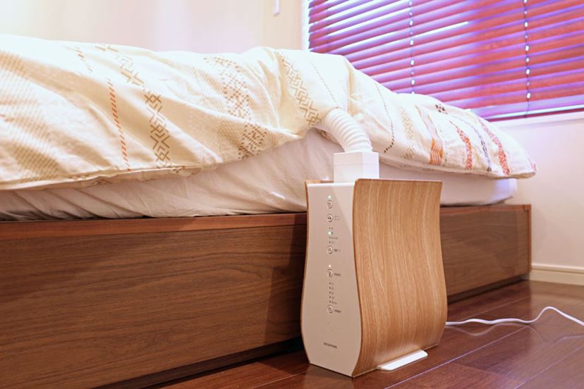 家具っぽいデザインのマットレス布団乾燥機！ 見た目も性能も兼ね備え