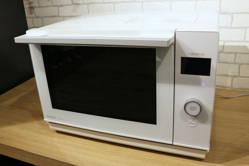 あとからグリルやスチーム機能が追加できるオーブンレンジ「ビストロ