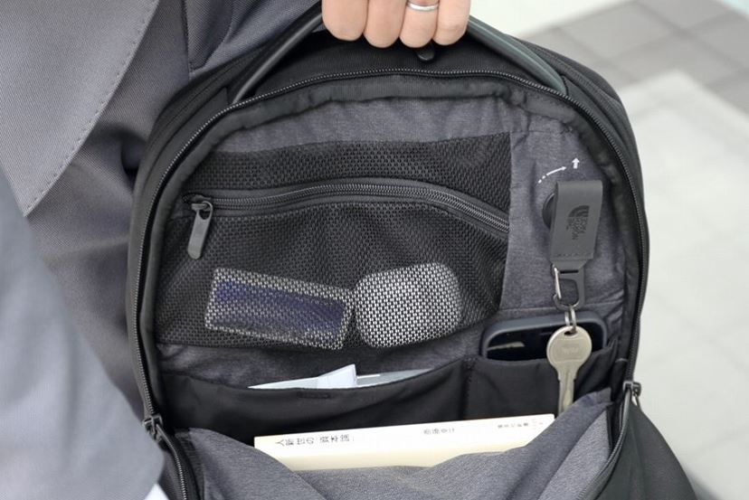 ザ・ノース・フェイスのビジネスバッグって実際どうなの