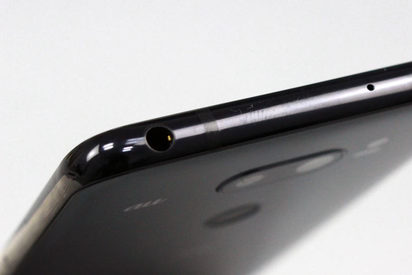 LG「isai V30+ LGV35」1週間使用レポート - 価格.comマガジン