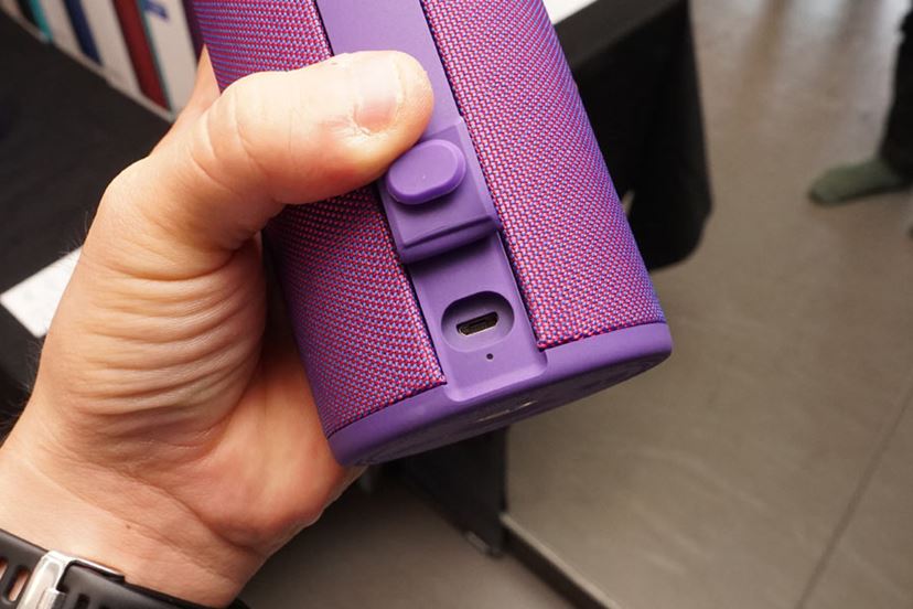 Ultimate Earsから完全防水の360°スピーカー「MEGABOOM 3」「BOOM 3