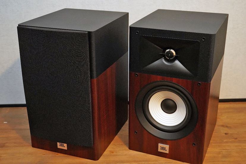 Amazon「Echo Link Amp」と小型ブックシェルフスピーカーでオリジナル