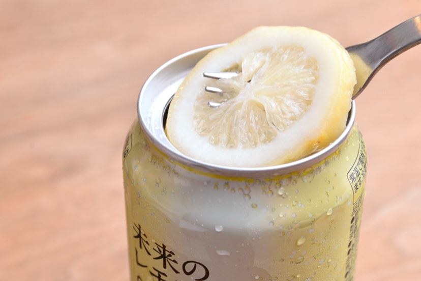 爆売れ必至！ 世界初の本物レモン入り「未来のレモンサワー」2種を飲み