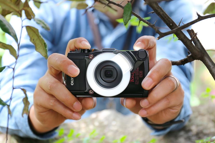 オリンパス「TG-4」の「顕微鏡モード」がさらに楽しくなる「FD-1」を