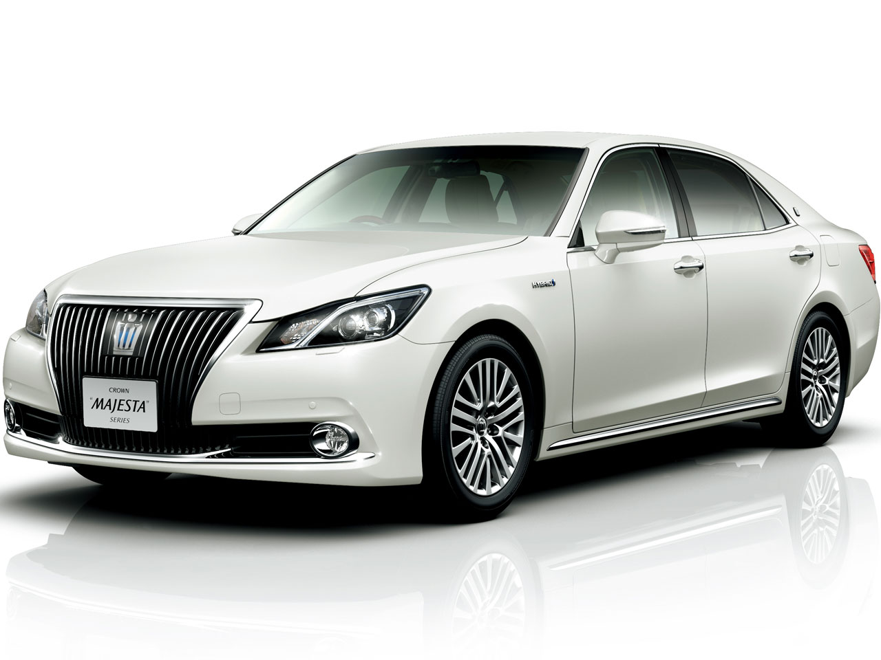 トヨタ クラウン マジェスタ 2013年モデル ハイブリッド Fバージョン J