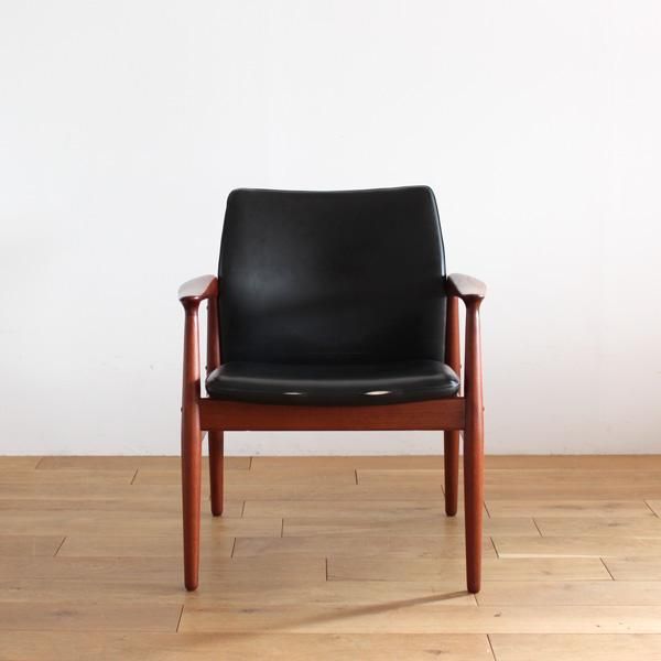 北欧｜ビンテージ ｜アームチェア ｜Grete Jalk ｜グレーテヤルク