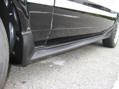 商品番号117】AE86用純正タイプFRPサイドステップ / Side spoiler for