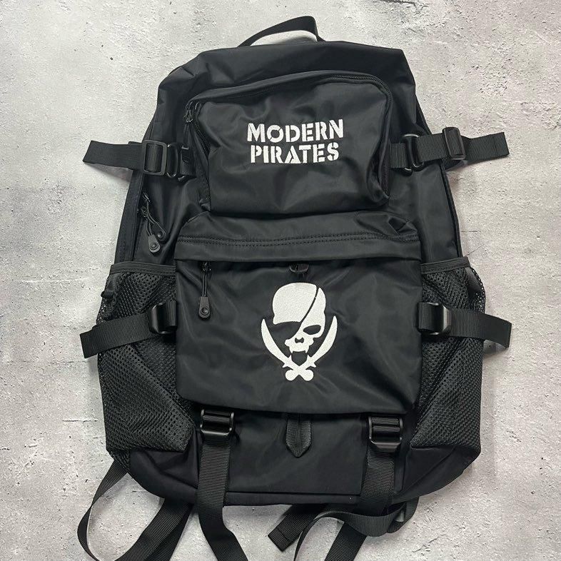 モダンパイレーツ