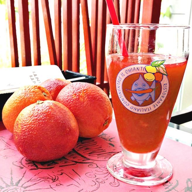 オランフリーゼル ブラッドオレンジジュース （タロッコジュース） 1L