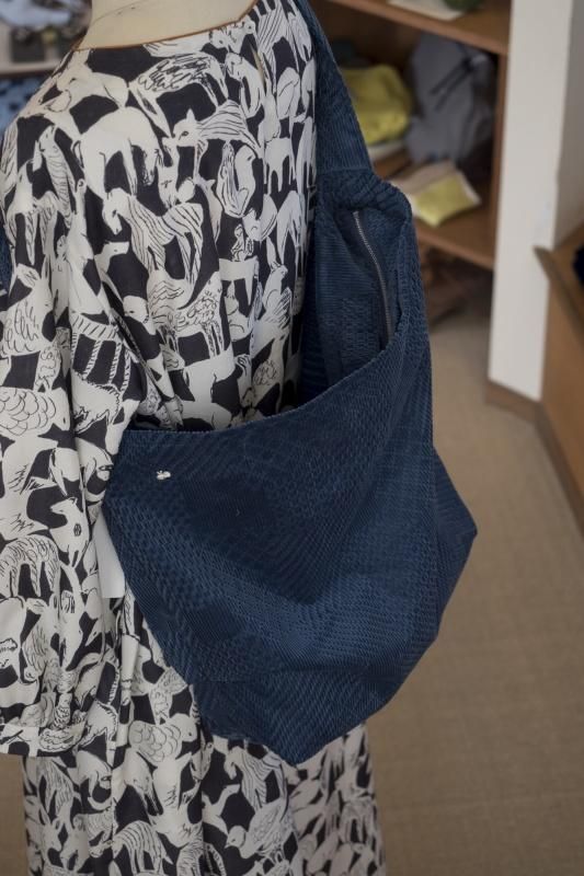 ミナペルホネン land puzzle ボディバッグ - ミナペルホネン正規取扱店