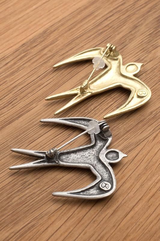 mina perhonen hello swallow ブローチ - ミナペルホネン正規取扱店