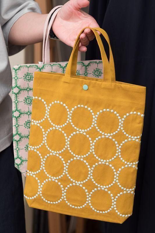 mina perhonen kanssa tote bag -tambourine- Mサイズ(28×24×4) - ミナ