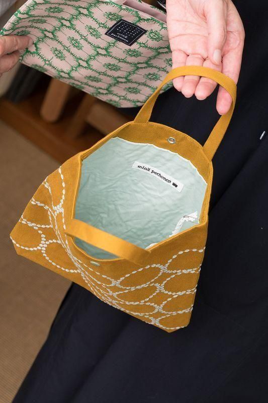 mina perhonen kanssa tote bag -tambourine- Mサイズ(28×24×4) - ミナ
