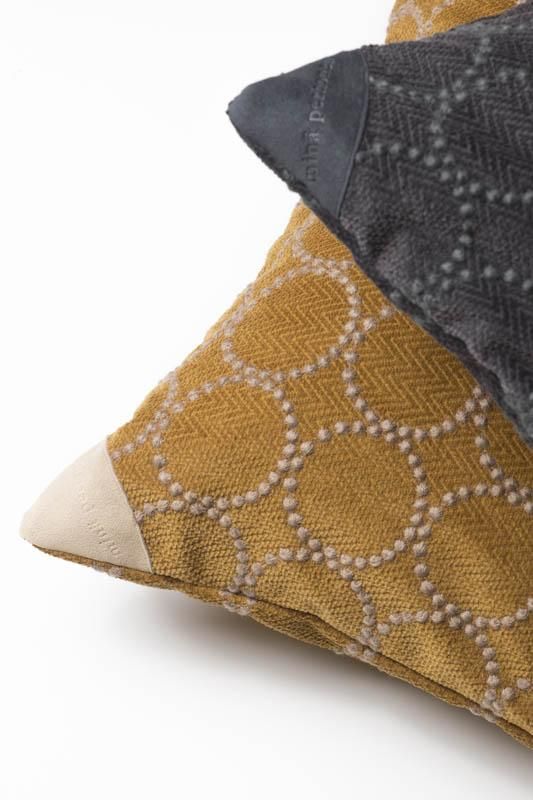 ミナペルホネン tambourine クッション - ミナペルホネン正規取扱店