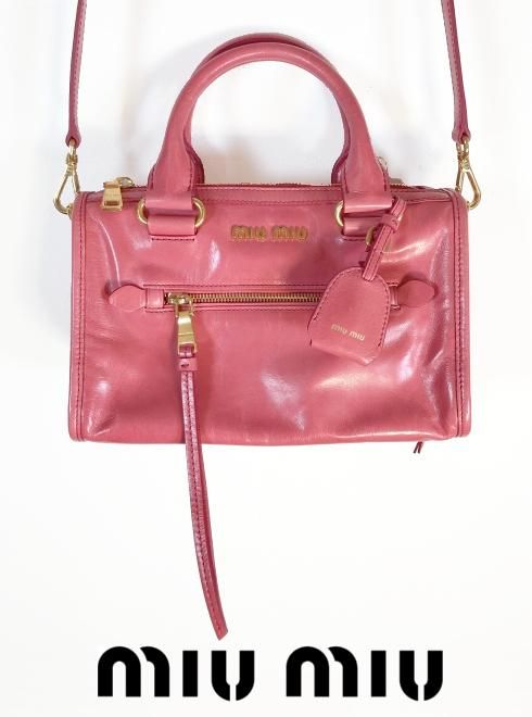 Miu Miu(ミュウミュウ)2WAYレザーショルダーバッグ FRAGOLA ピンク