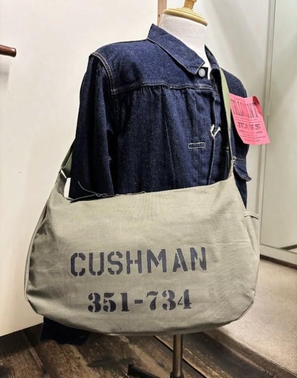 クッシュマン コットンキャンバス メッセンジャーバッグ - TRAVIS