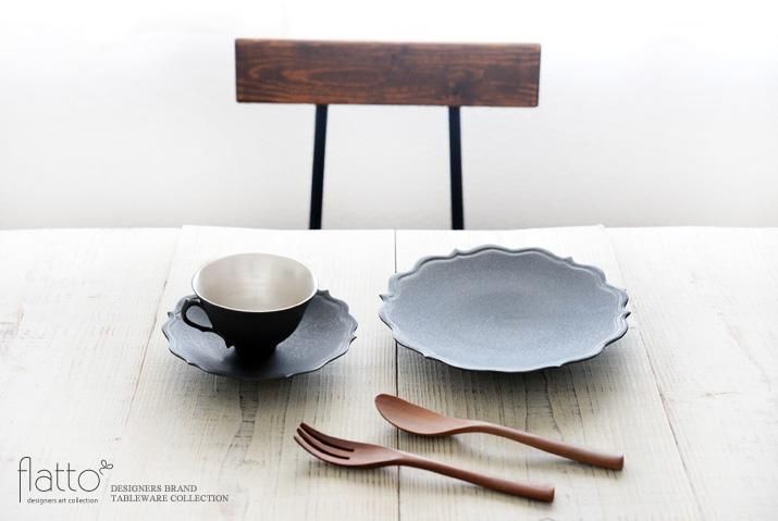 木下和美｜黒釉銀彩ティーカップ＆ソーサー（L）｜作家のうつわ通販