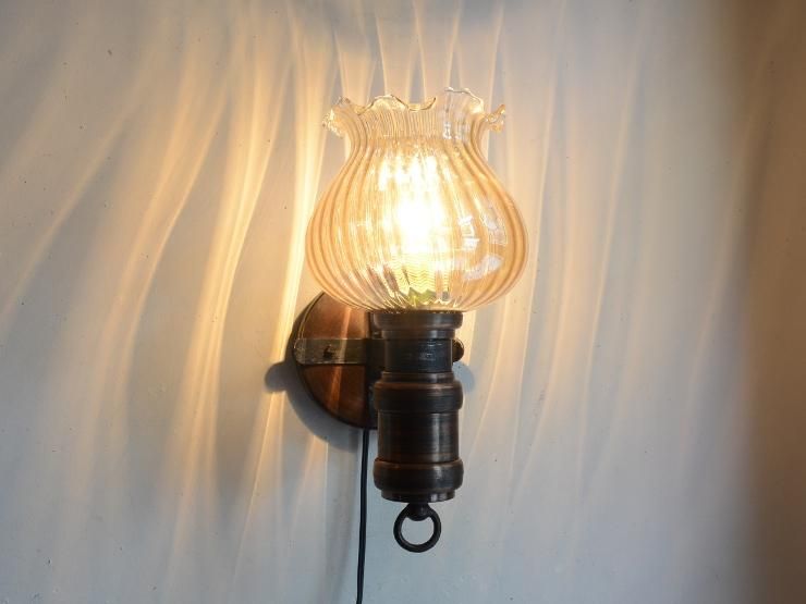 アンティーク照明・アンティークランプ・雑貨・ヴィンテージ家具
