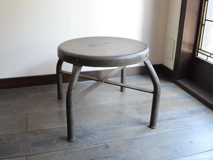 ヴィンテージ アイアンスツール｜アンティーク家具・ヴィンテージ家具