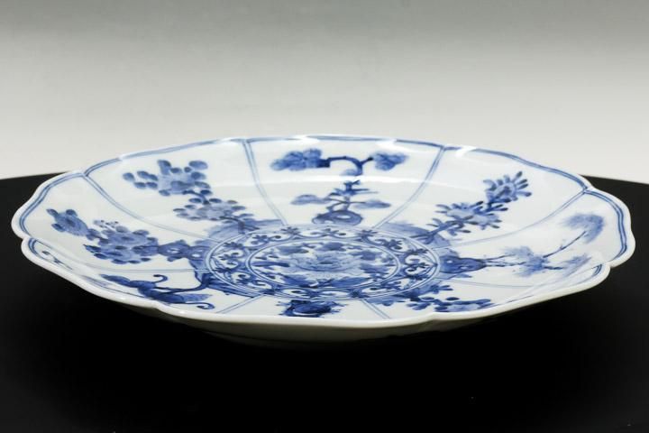 宮内庁御用窯】6.5号皿 青花吉祥樹花/山本長左 （木箱入り） - 和食器